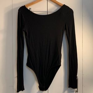GAP Medium Small Black Knit Long Sleeve Scoop Neck Low Back Body Suit